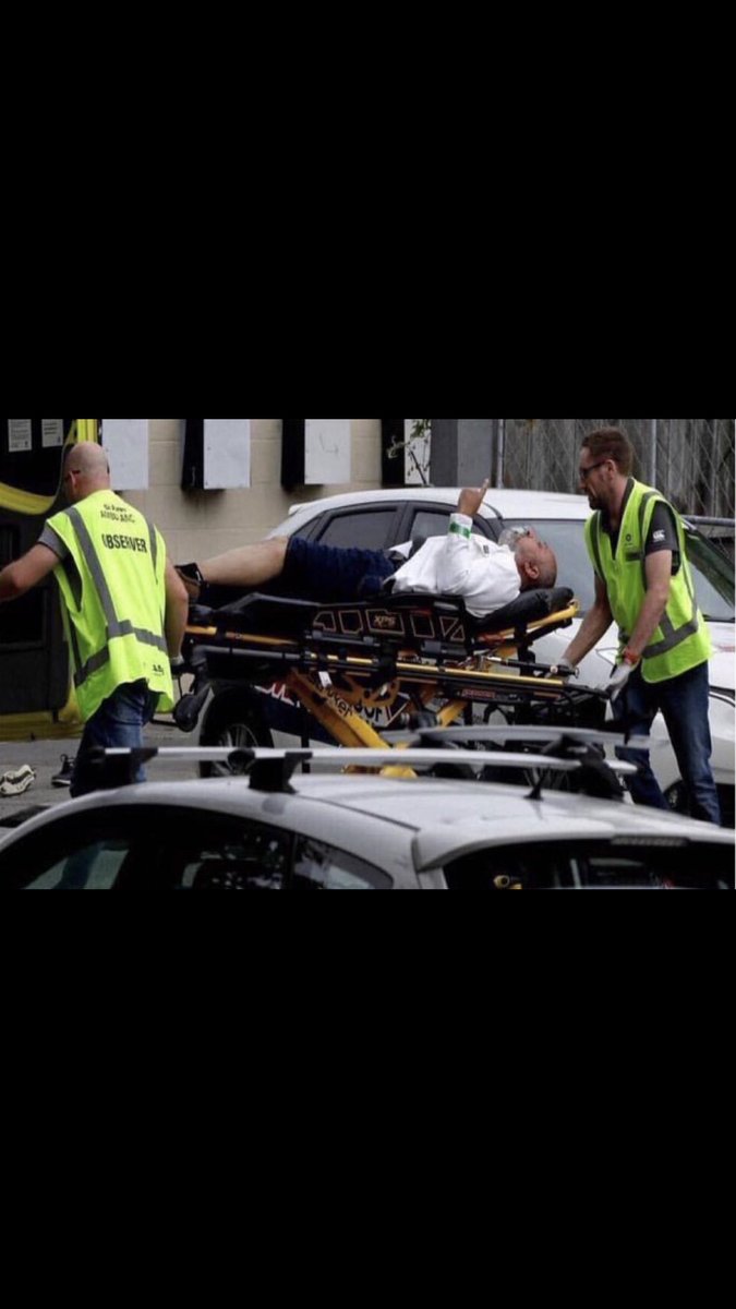 إن يهدموا كل المَآذن فوقنا..
نحن المَآذن فاسمع التهليلا 
#حادث_نيوزيلندا_الارهابي