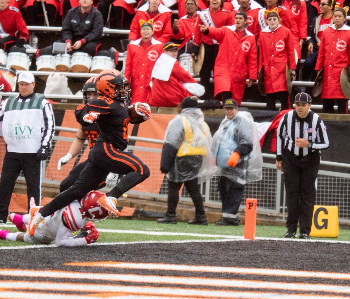 CoachMutunga's tweet image. Happy Birthday to my guy 'Nique Summerville '19 Miss this guy suiting up everyday for @PrincetonFTBL #SAVAGES #2TOUCHDOWNS