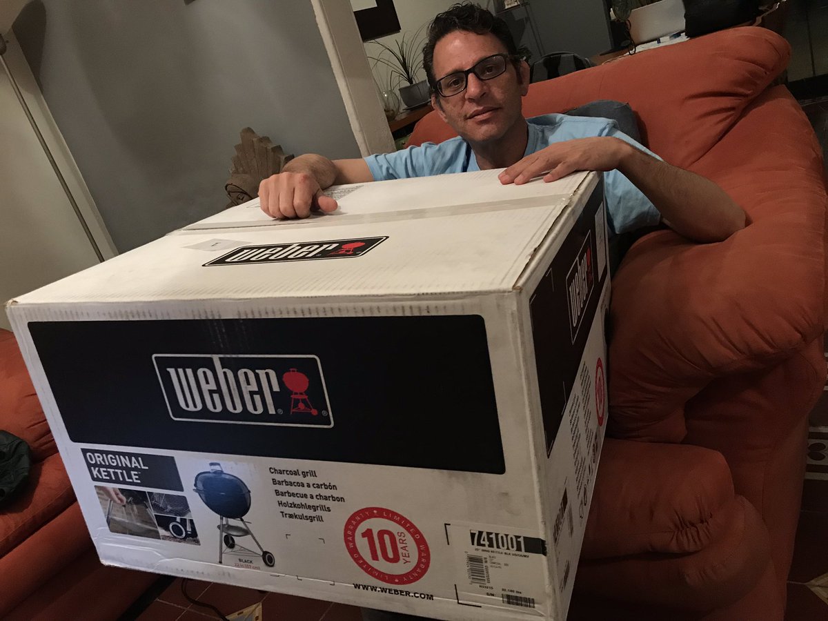 JaimeRGomezA's tweet photo. Hoy a las 9:00pm será la rifa en video en vivo en https://t.co/M6Do06vQrb del asador @Webergrillmex 

Aún quedan boletos escríbeme a ayuda@jaimericardogomezaguilar.org

Este es el asador que se va a ir a tu casa. 😊🥩

¡Les mando un gran saludos a todos! https://t.co/vWrVXngmk9