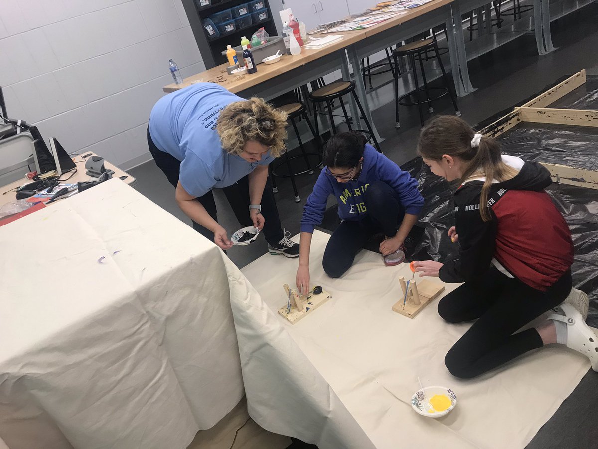 vmcg_07's tweet image. Science Showcase 2019. A great turnout and night of celebrating Science. Thank you to all the students and parents who attended. #stemiscool #MyChoiceMayfield #mmsourhouse