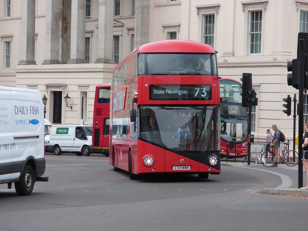 #wheresdaily still going strong❗️👌 #dailyfish #fish #vans #fishvans #whitevanman #london #fleetgoals