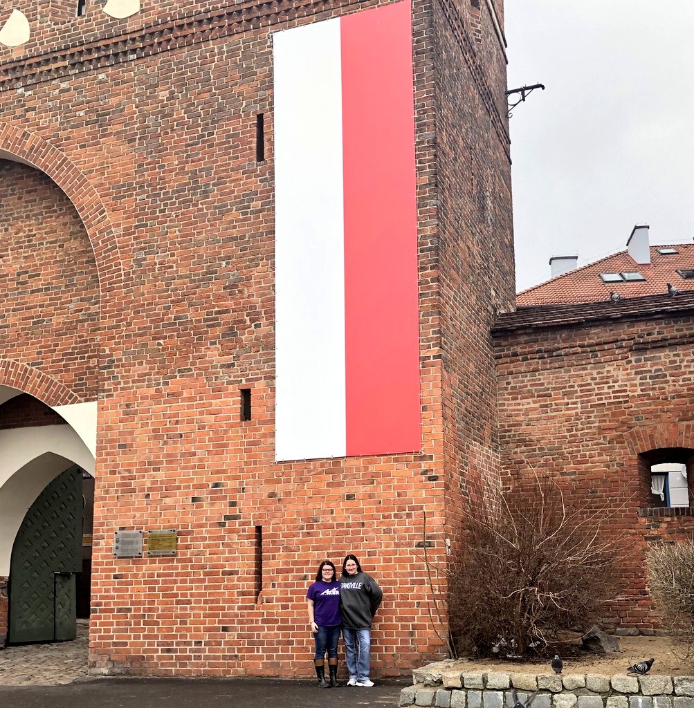 Love that SOC major Molly Setzekorn and her mother, @UEvansville administrator Lori Harriss are staying loyal to #UEPurpleFriday all the way in Poland this Spring Break! 💜 It doesn't matter where we are, if it's Friday, we wear purple! #AcesAbroad