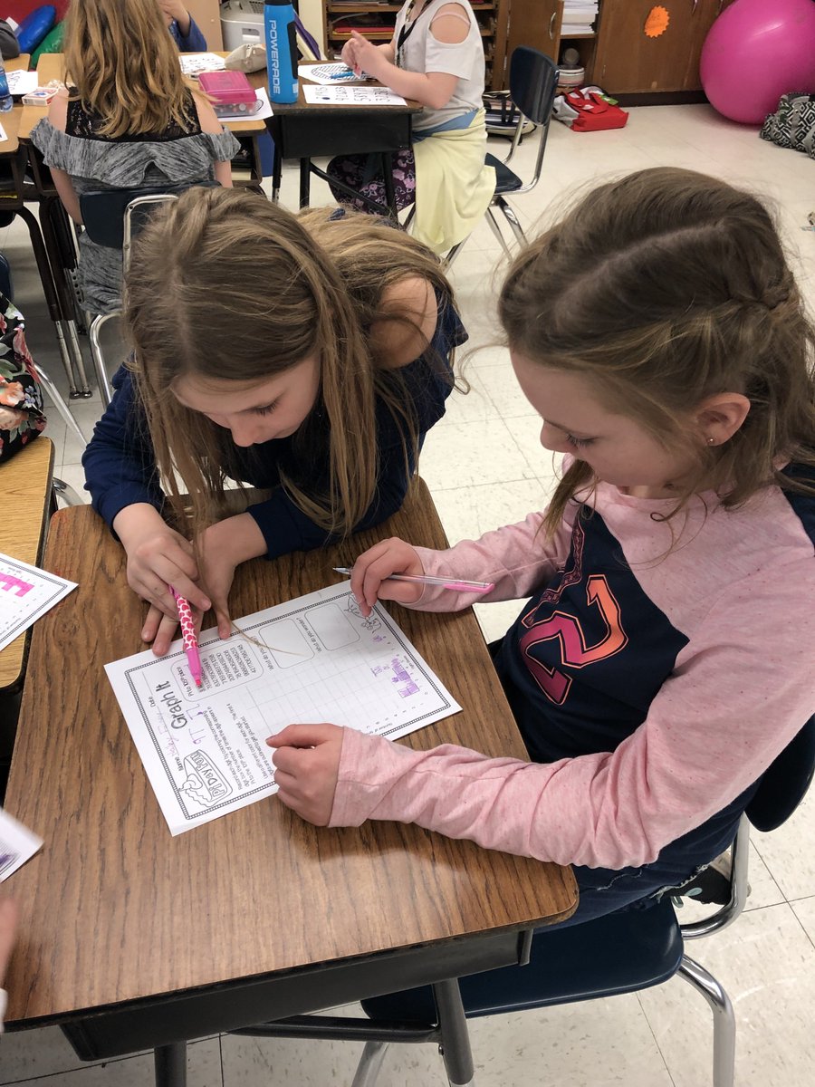FiedlerFalcons's tweet photo. Fourth graders at Fiedler Elementary @FiedlerFalcons learned about PI on PI Day- 3/14.  #loveoflearning.  People also donated pies for the students to enjoy in room 110.  #otherpeoplematter  @KearsleyCommSch https://t.co/PgrXHrN61E