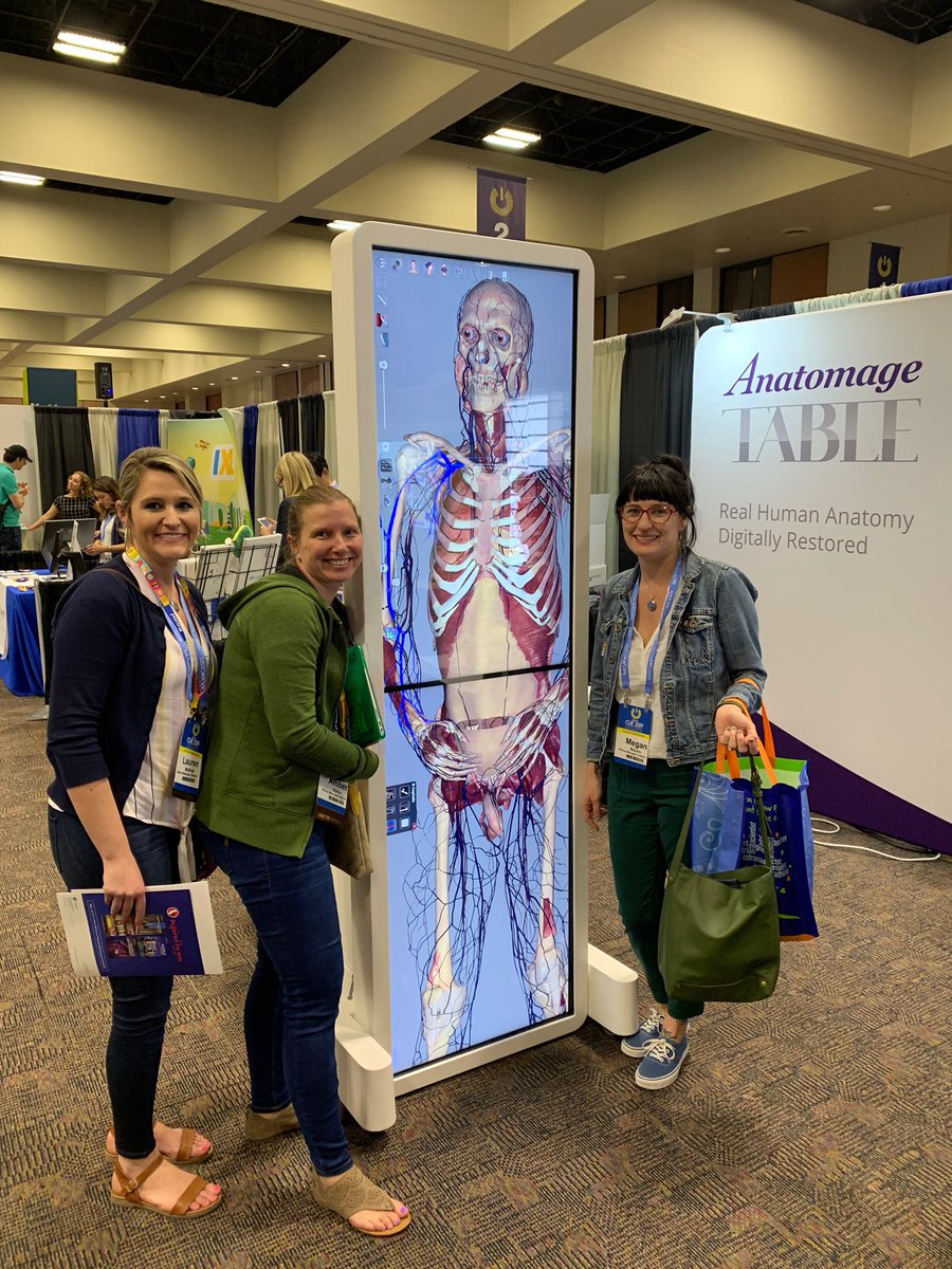 BishopManogue48's tweet image. Members of our BMCHS faculty and administration having fun with the latest #anatomagetable technology at #CUE19  #BMCHSEdTech #Goldmine