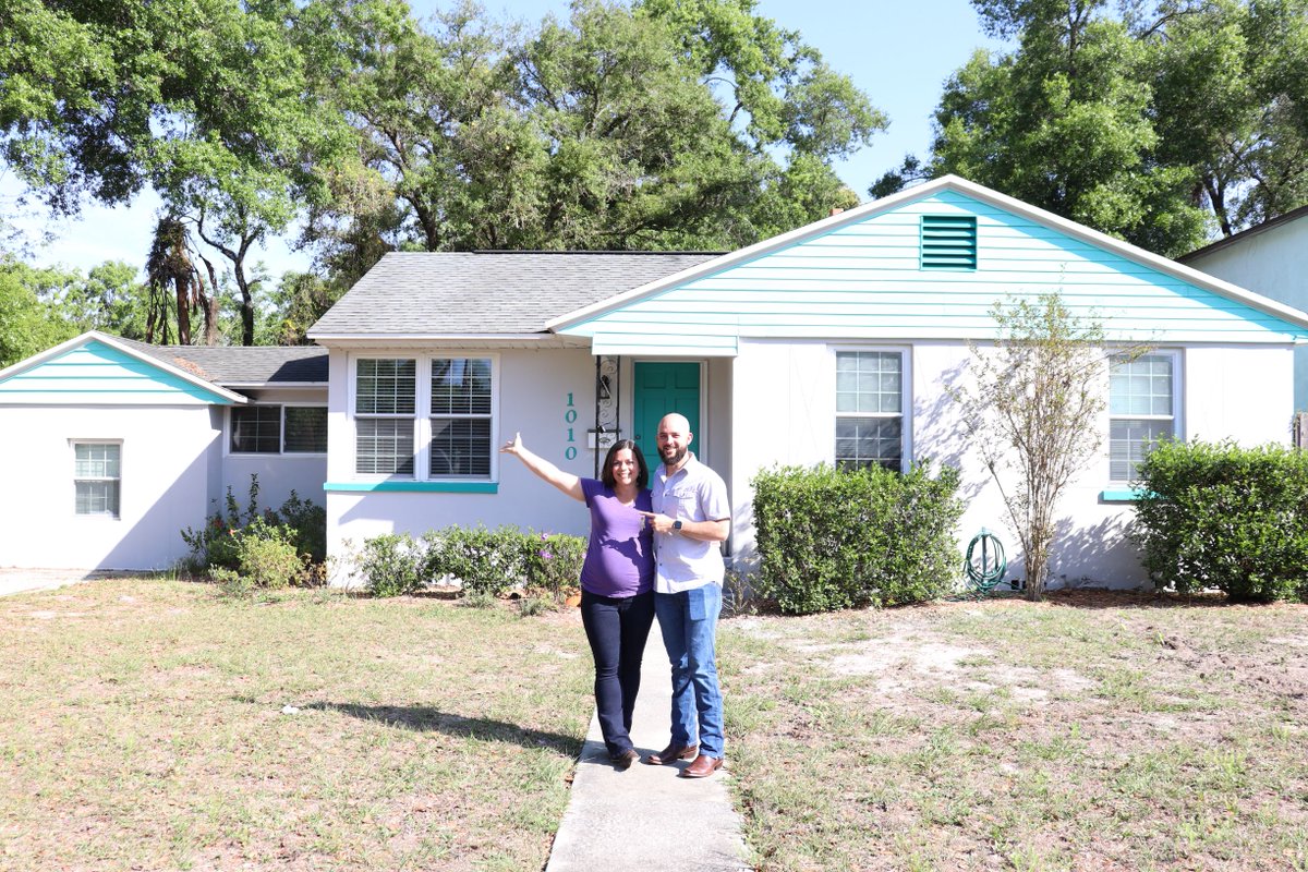 outfastrealty's tweet photo. แดแดษดษขสแดแดแดสแดแดษชแดษดs to Greg and Jackie for closing on their home in Seminole Heights today! ๐ก๐
Just in time before their family grows by one more. ๐ถ๐ผ
Time to turn a ๐ฑ๐ธ๐พ๐ผ๐ฎ ๐ฒ๐ท๐ฝ๐ธ ๐ช ๐ฑ๐ธ๐ถ๐ฎ! ๐จโ๐ฉโ๐ฆ
#ClosingDay #Moving #SeminoleHeights #RealEstate #OutFastRealty https://t.co/VG2Sw84m2H