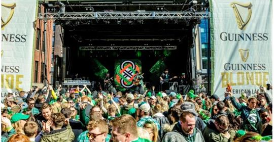 GRafterHours's tweet photo. Grand Rapids, are you ready for IRISH ON IONIA this weekend? Come prepared to party and celebrate St. Patrick's Day! For more info, click on the link below. @IrishOnIonia 

https://t.co/haqcFbAs5Y…/gr-celebrates-st-patric…/1850820005 https://t.co/Xel7dvzD2W