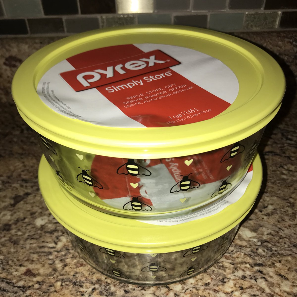 iSasha's tweet photo. yes! 🐝💛 @Target #BeyHive 😜 https://t.co/SuibAJpRWe