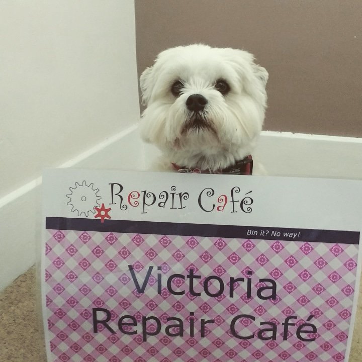 VicRepairCafe's tweet photo. Oops forgot to add that we are holding our first Victoria Repair Café in the Holy Spirit social centre, Victoria Road, West Bridgford, Nottingham, Saturday 23rd March 10am-2pm, see you there! #repair #repaircafe #diy https://t.co/psp8v3rSS1