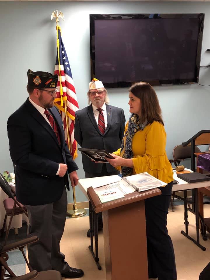wearetrschools's tweet photo. Congrats to our own Joelle Siek (@SiekJoelle) for earning VFW Post 6063's Teacher of the Year! We are so proud of what our teachers do for our students and, in this case, what they do for our veterans. 👏🇺🇸 https://t.co/XVF8upABA9