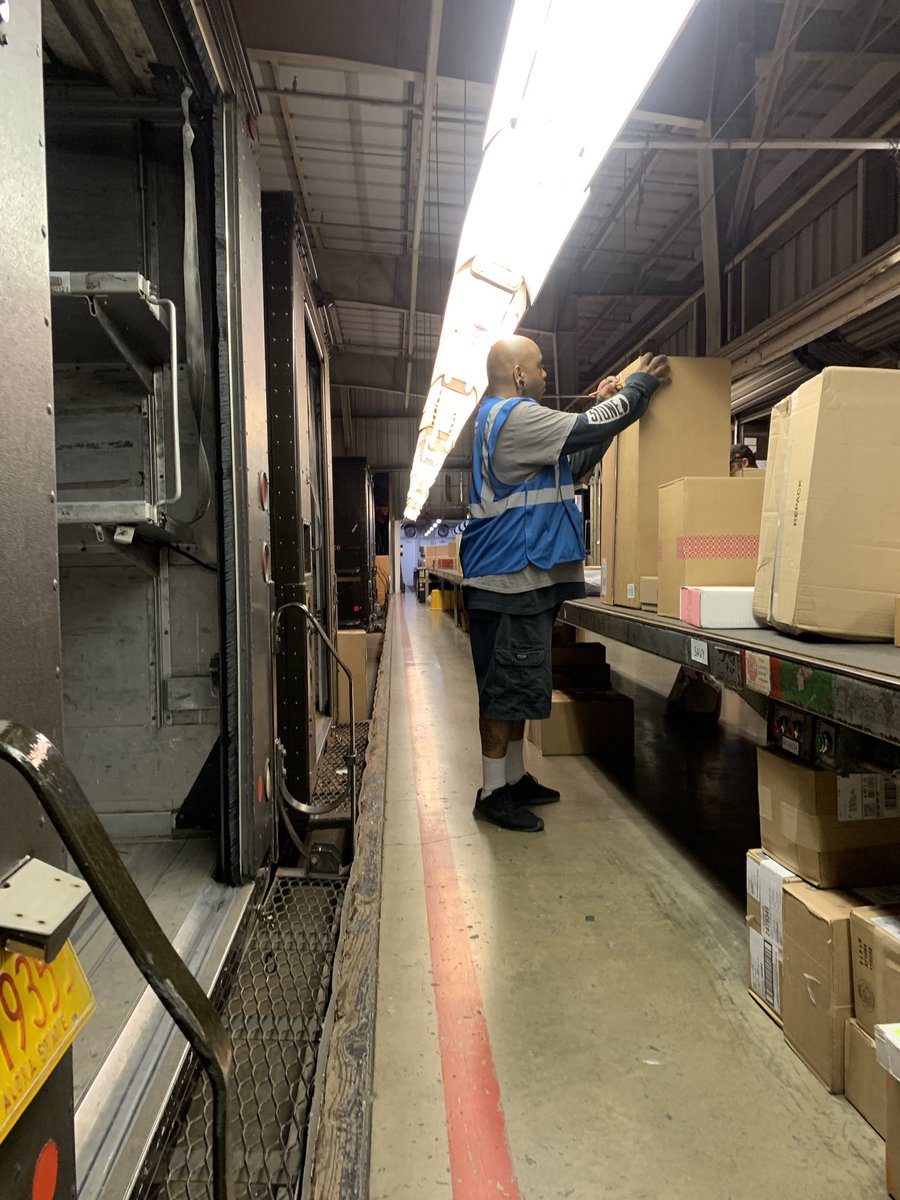 HonoluluPreload tweet media