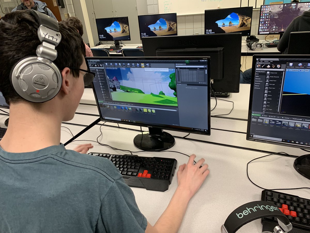 MrCauhorn's tweet photo. Very cool to see some beta testing being done in @WACCwcs Video Game Design classes using @UnrealEngine with Mr. Z. Best part was seeing passionate kids showing off their work! #WCSeLearning #WCSmission @MrHowettSci https://t.co/qLwGeuNTsh