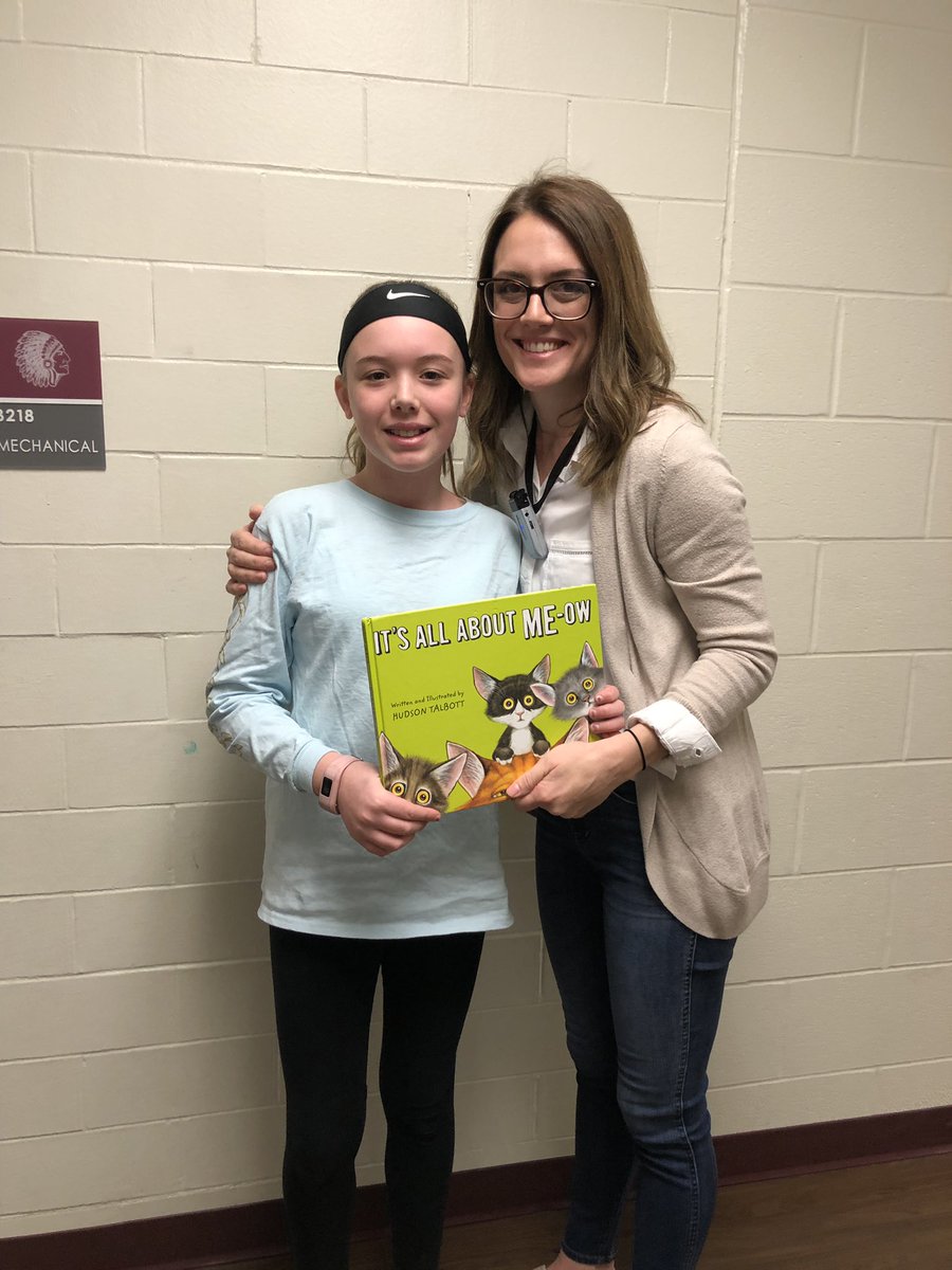 teamfanatics3's tweet photo. Mrs. Rask was our most recent guest reader! Thanks for sharing a book with us today and letting us in on a little secret about Sophia’s love for cats! 😊 https://t.co/25HBCiOSMd