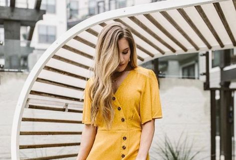 VisitHalcyon's tweet photo. #Spring is on the way and so are the colorful looks we love. Which #boutique are you most excited for? #HalcyonForsyth #LizardThicket https://t.co/OPBCaAulGK