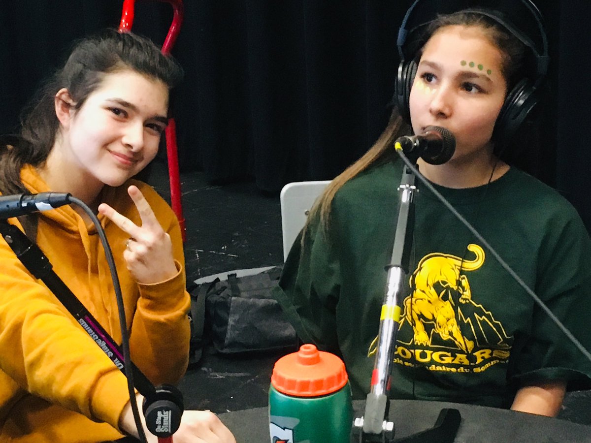 Cougars500's tweet image. On célèbre la semaine de l&apos;éducation en français avec une émission radio avec ⁦@Oui98fm⁩! L&apos;émission sera diffusé demain à 16heure. ⁦@CSAP_Officiel⁩ #fierdevous