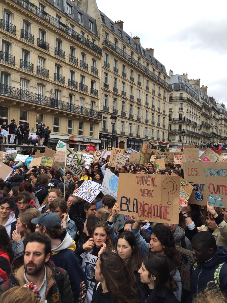NotreAffaire tweet picture