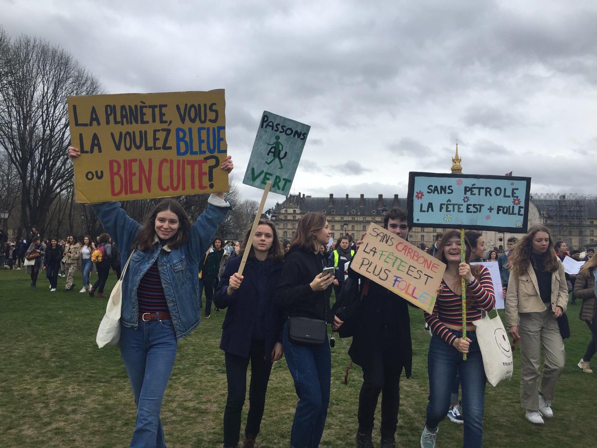 168 000 jeunes en #GrevePourLeClimat en France, plus de 750 000 dans le monde, de nouvelles mobilisations à venir 💪📣🌍
#ClimateStrike #FridaysForFuture #YouthForClimate #generationclimat #jeunesengagés