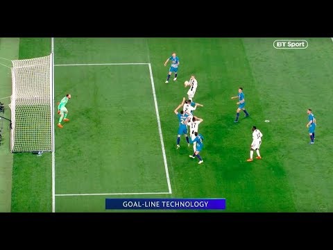MasterblogBo's tweet image. Scandalo Goal Line Tecnology? Secondo gli spagnoli quello di Ronaldo non era gol! - todaysport.it/2019/03/15/sca… #masterblog #websuggestion #todaysport
