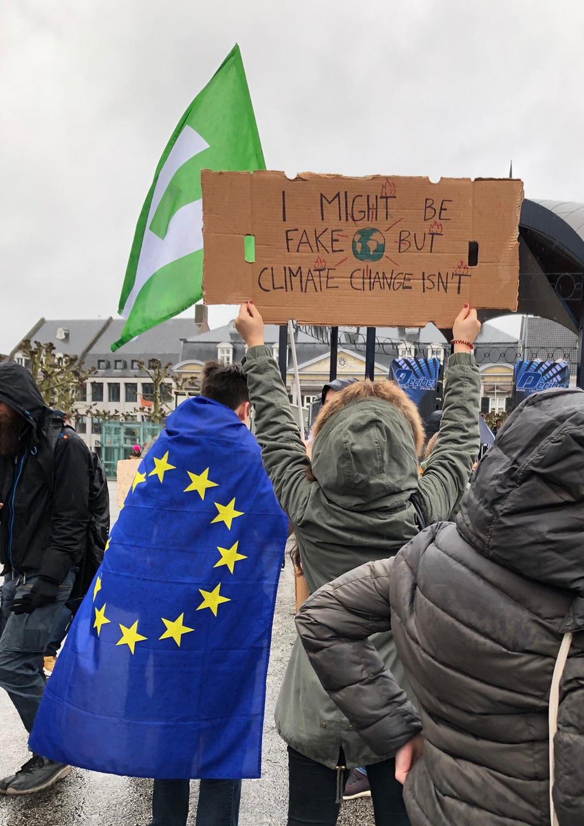 tincon's tweet photo. ShoutOut an die tinconeros &amp; tinconiestas in #erfurt #kiel #maastricht und #hamburg !
@norawunderwald @kopfspieltbingo @BuchholzThilo @OlePieper #fridaysforfuture https://t.co/LKLDL6wI5G
