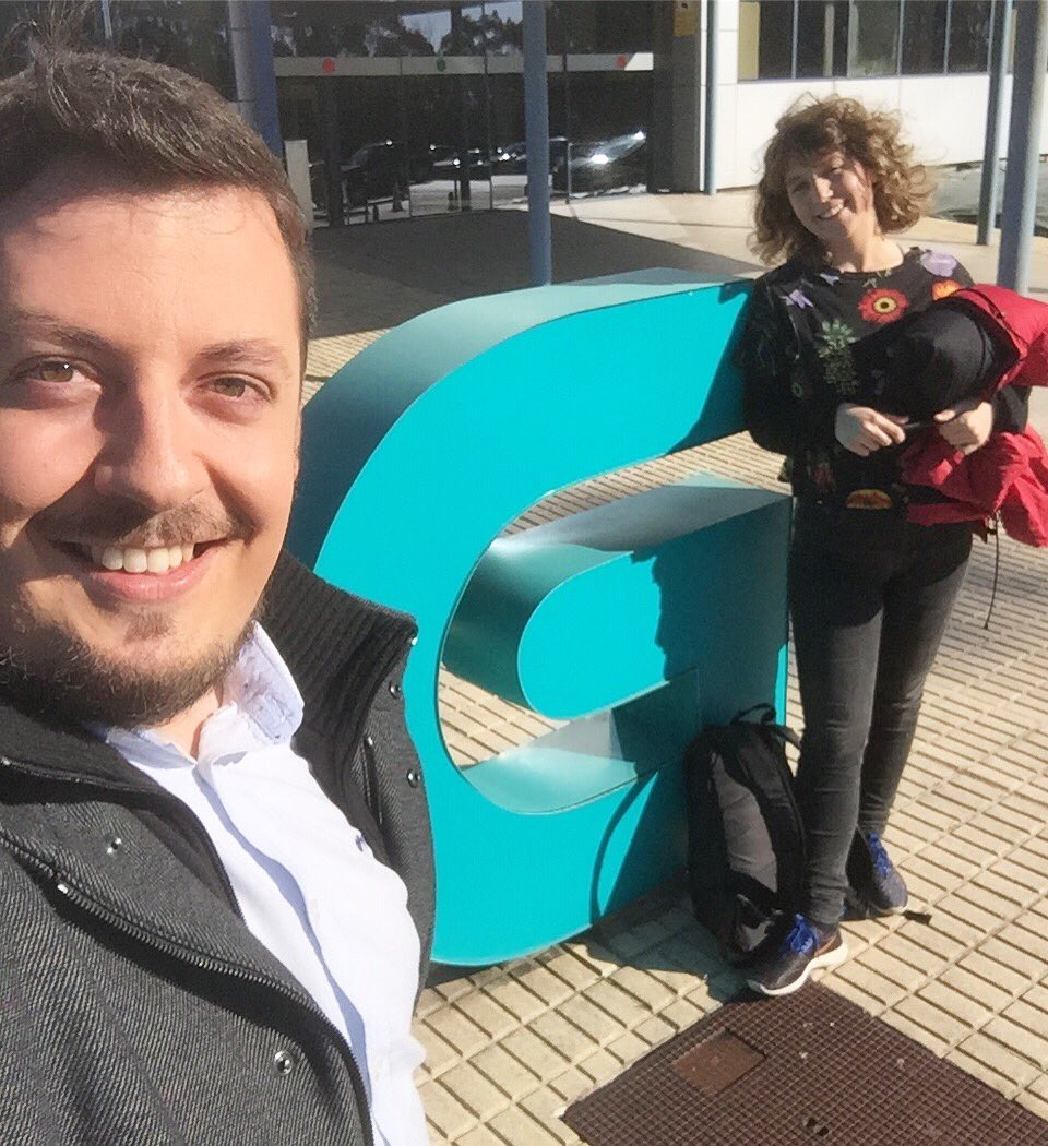SenoraSupina's tweet photo. Hoxe desfrutamos moito no @ZigZagTvg falando de #cincomulleresquecomentortilla 😍 https://t.co/CoPdFpqnBM