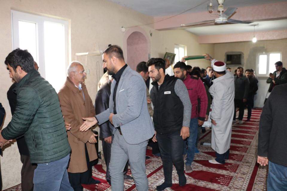 İlçemize bağlı Demirkuyu Köyünde vatandaşlar arasında çıkan husumet Kaymakamımız Sayın <a href="/ihsanemre/">İhsan Emre AYDIN</a> Aydın'ın girişimleriyle barışla sonuçlandı. 

kurtalan.gov.tr/ilcemize-bagli…