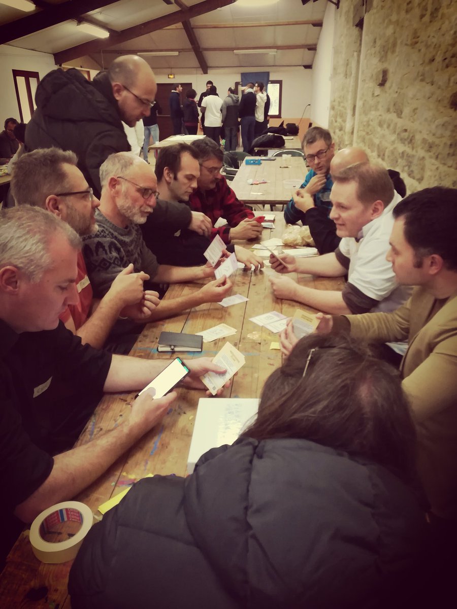 thelor's tweet photo. Le casting de ce jeu est proprement ébouriffant #AGFr19 #gloiresagiles #gotha #caylus #mondésir https://t.co/x7ptmFN9jh
