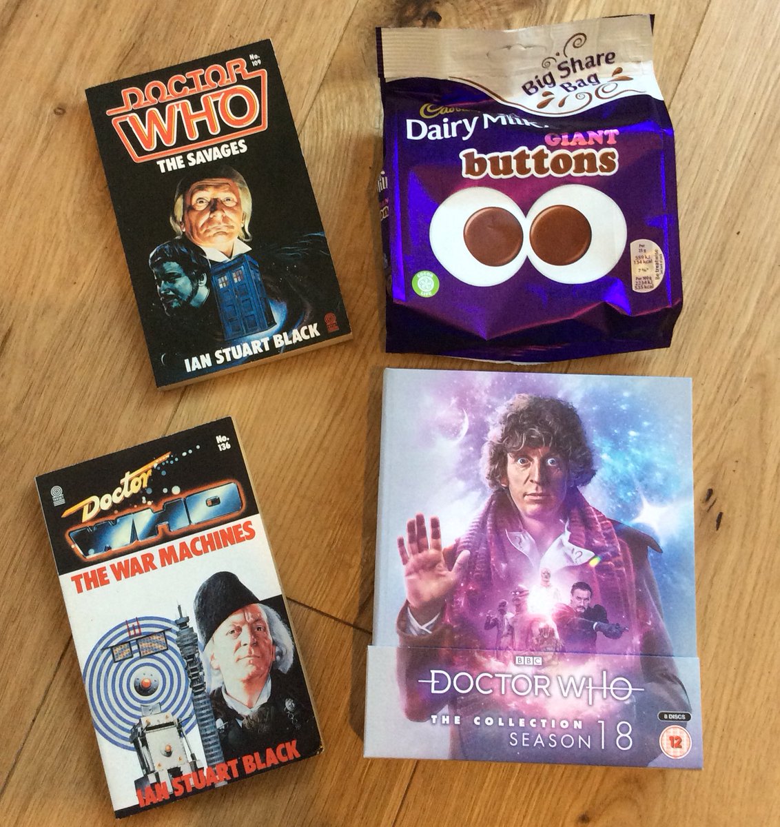 Weekend goals #DoctorWho & #chocolatebuttons - who could  ask for anything more? 🤷🏻‍♂️