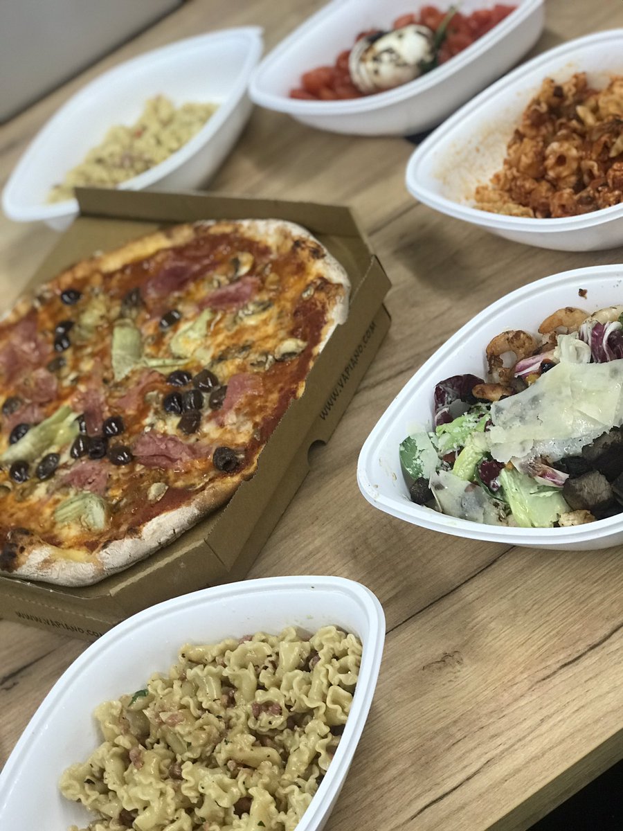 EmGol's tweet photo. Got that friday @VapianoUK feeling https://t.co/J5LVoICl6F
