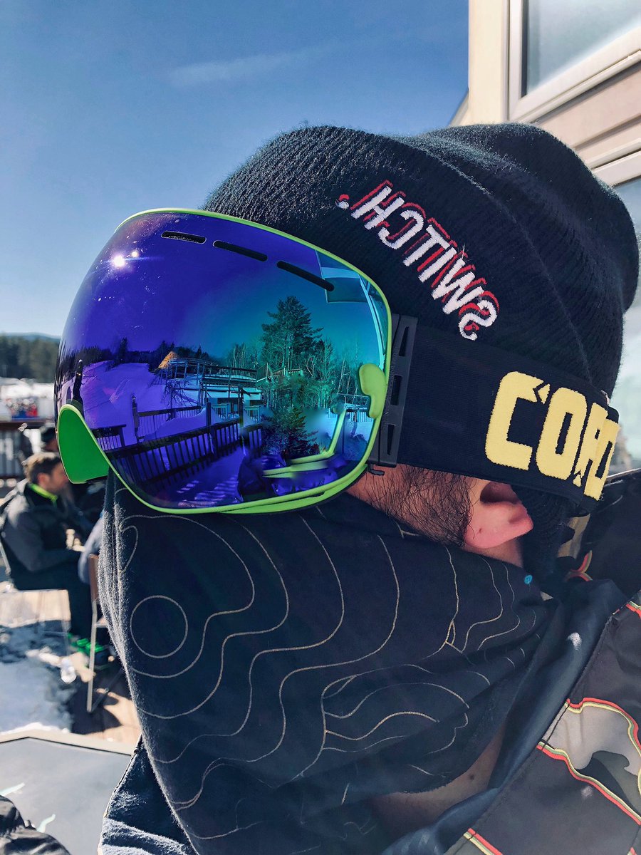 SWITCHsupply's tweet photo. Matt (@mattcosta830) rippin’ up the mountain in our SWITCH.3 Beanie! 

#SWITCH. #SWITCHsupplyco #hat #beanie #snowboarding #clothingbrand #streetwear #apparel  #FridayMotivation #SWITCHITUP https://t.co/TXrxiy13jb