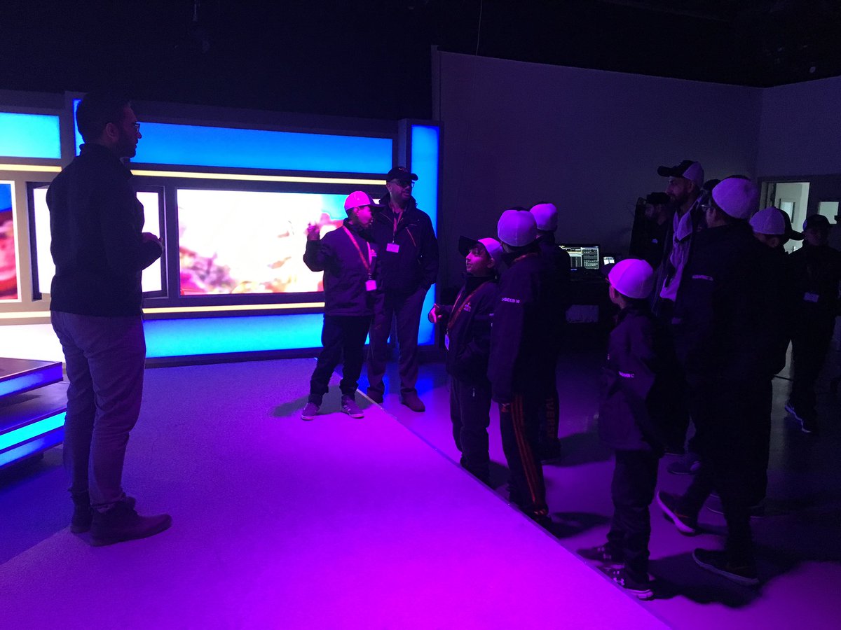 AtfalExplorers's tweet photo. Guided Tour of MTA Studio. #MAAUK #MKAUK #MTA #MAACanada #MKACanada https://t.co/vb7gvSXFuA