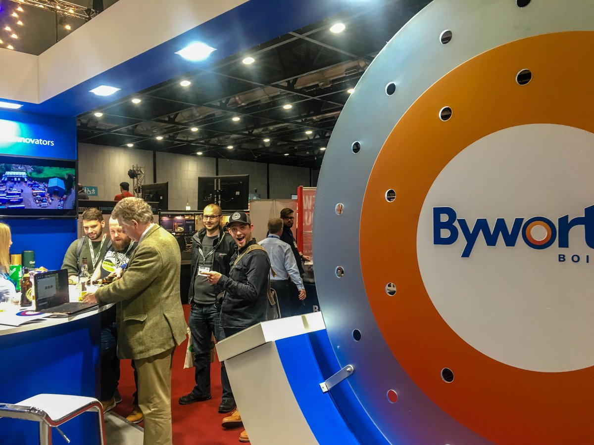 The brew team <a href="/lordsbrewing/">Lords Brewing Co.</a> meeting the godfather of brewers - <a href="/TimothyTaylors/">Timothy Taylor's Brewery</a> Andy Leman on our stand <a href="/SIBA_BeerX/">SIBA BeerX</a>🍻 #jointheinnovators