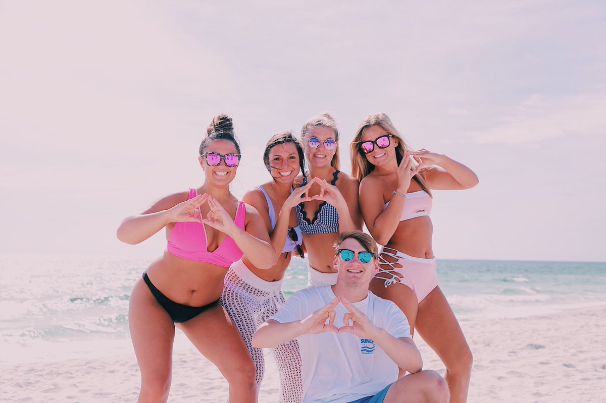 memphispiphi's tweet photo. Take us back to Spring Break with our sisters!☀️ #PPLAM https://t.co/HUYZgtE6xH
