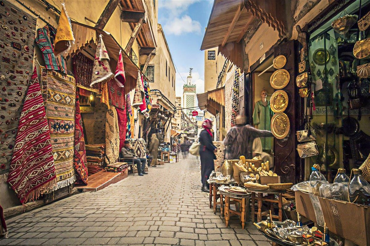 Lonely Planet tweet media