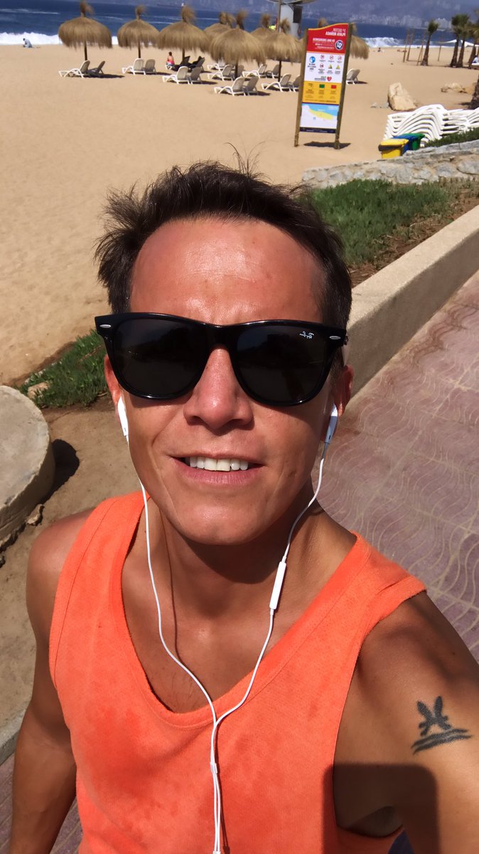 belusozuniga's tweet photo. 8k de viernes! #FelizViernes #NoAlSedentarismo #MasRunners @Ivan_runner @NikeRunning @EntreRunners @solorunning @marathonranking @RoadRunnersCL https://t.co/q40ROcgXto