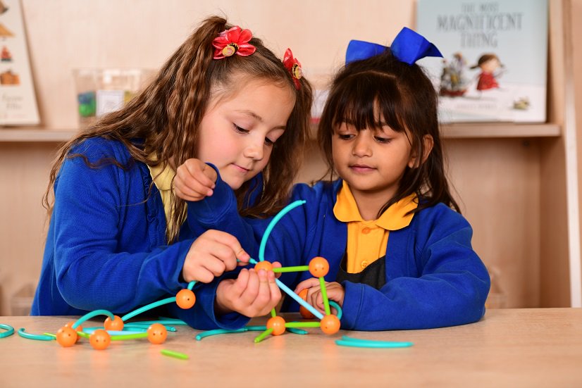 EarlyExcellence's tweet photo. Calling #Y1 Practitioners!
Join us for:
'Securing a Broad & Balanced Curriculum in Y1' in March at these venues:
#EExNottsHub -Tue 19th Mar
#EExNorth - Wed 27th Mar
#EExLondon - Fri 29th Mar
For full details about the course & to book places visit https://t.co/uMQDOWdw8c https://t.co/0MTAzvjOEX