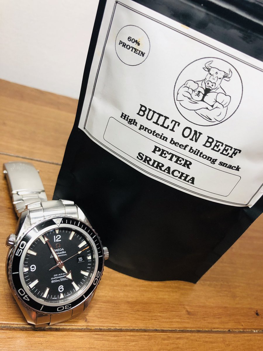 SynchroniseW's tweet photo. @BUILTonBEEF sriracha biltong is awesome can’t wait to try the other flavours, do yourself a favour and get ordering! Cheers lads 🤟🏼 #timingsarecriticalnotflexible #gains #protein #fitness #crossfit #omega #synchronisewatches https://t.co/R6mLxJbtKY