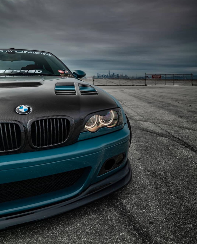 ECSTuning's tweet image. @widebody_m3 GTR-Style CF Hood #SeibonCarbon #M3 photo 

@chaotic_media 

Seibon Carbon
buff.ly/2Y1r7xO

#seibon #bmw #e46m3 #e46 #ecstuning #carbonfiber