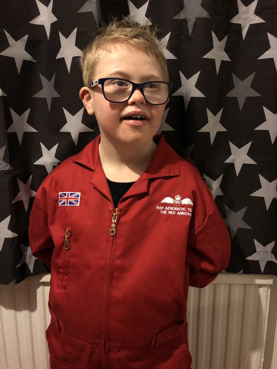 PinkDragon1986's tweet image. Sam was blown away by ‘Dance is Life’! He wants to marry @LubaMushtuk and says he’ll do rock&amp;amp;roll with her - he’s sending love hearts! &amp;lt;3 And then started showing off his Giovanni moves!! Awesome night 😍