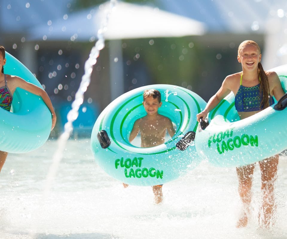 HiltonBVP's tweet photo. Grab the kids &amp; swim suits! Join us for fun in the sun and Spring with #SpringWeekends! 🌞 During spring months, enjoy complimentary activities out by the pool with our staff, game nights for the adults and movies on the lawn. Learn more: https://t.co/LxtaCAZiPy https://t.co/7Fa1VTN8On
