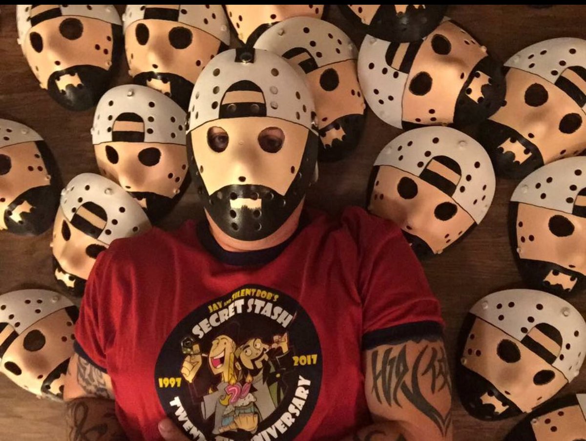 13xStudios's tweet photo. I gained 50 pounds to be a stand in for Silent Bob in Reboot @ThatKevinSmith oh fuck i was supposed to lose...FML π€£π€£π€£ #ImNotGonnaGiveUp #13xstudios @JordanMonsanto https://t.co/TnlGkVGcCe