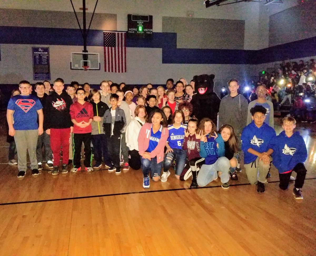 STUCOBingham's tweet image. 7th grade band 🎵🎺🎶🥁🎵🎷
@BinghamBears
#springassembly
#schoolspirit
#BearsRising🐾💙🐻
#kidsdeserveit
#isdstrong