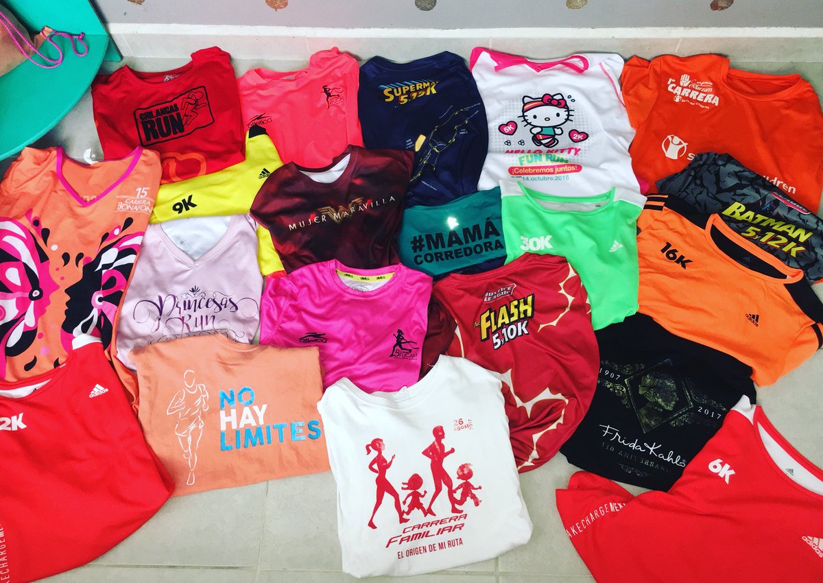 Mi colección de playeras Runners 
#Mamacorredora #YoElegicorrer #runnermom #Viernes #coleccion #playeras #Run4Fun #FelizFinde #SumandoKilómetros