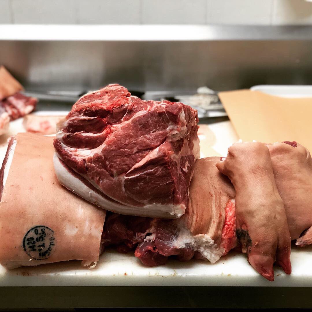 OneJiveTerkey's tweet photo. @SylvanaquaFarms Lovely Tamsworth, thanks man! #DigPig #DineOnSwine #PorkOnMahFork https://t.co/rodxJ7mJWW