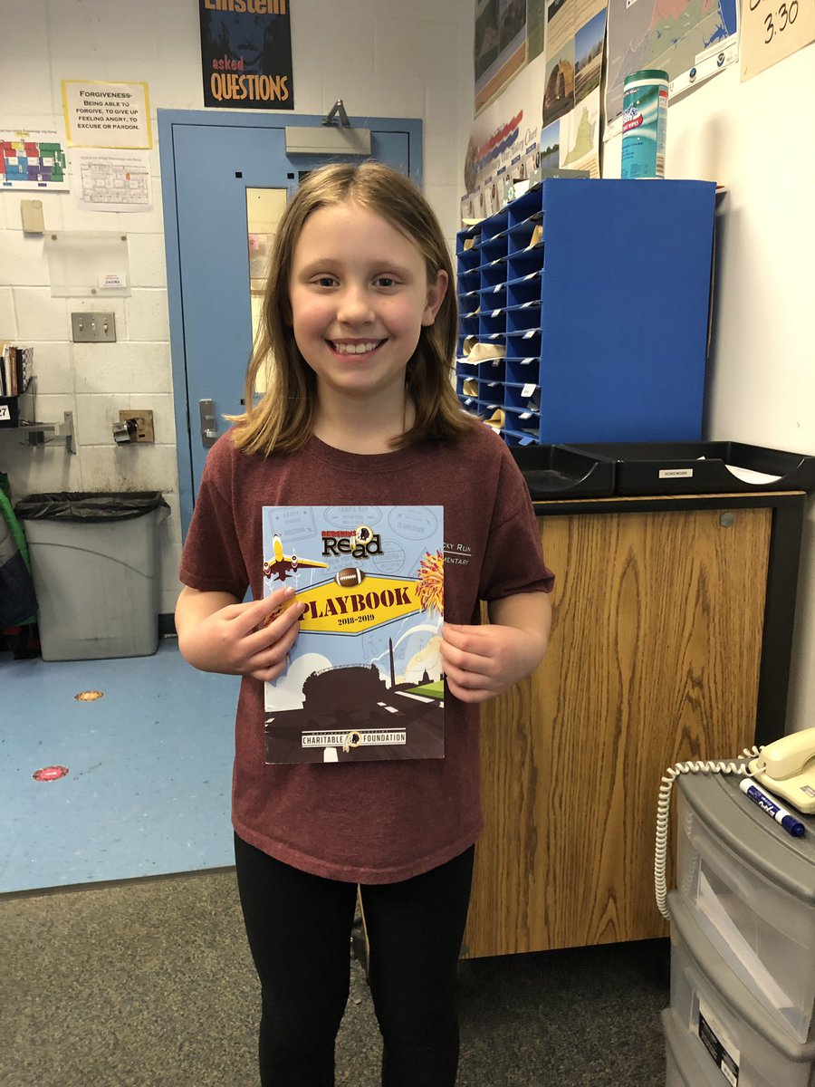 MissyRichtmeyer's tweet photo. Congratulations to our MVP Redskins playbook winners, Madelyn Woods and Raina Guzman. #rr_buldogs @redskinsCR https://t.co/QflXzEbN8u