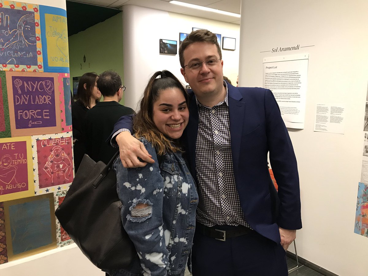 JaiGotEm's tweet photo. Last night I got to meet #JohanHari at an #OSF event where we spoke of #harmreduction and the work happening at my job 🤗 . We then also laughed and joked around about the word “cunt” so AS A JOKE he signed my book “to my favorite cunt” LOL #HeisSoNice https://t.co/FD9GGBkLtN