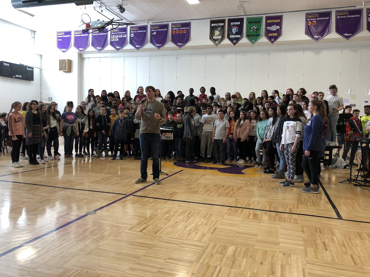 oldhamkc's tweet photo. kicking off spring break, by showing off all the talent at @NGMSgators https://t.co/hFknJfeBqr