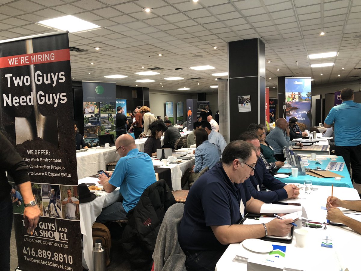 FarzadRayegani's tweet photo. When you see industry/community partners line up to hire your Graduate / Students you know that you are in right track ! #LandScape #Arborist #UrbanArboriculture #BuiltEnvironment @humbercollege @HumberAppTech https://t.co/1xqW1hLwkY