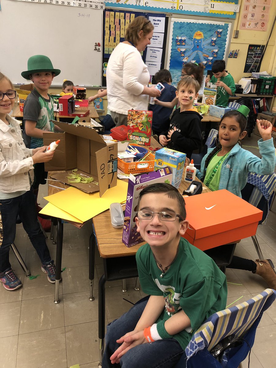 Mrs. Zohn tweet media