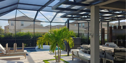 AluminumUs's tweet image. This client is ready for the Summer! Are you? 
A Pool Enclosure protects your Pool from debris, leaves and insects, while keeping your pool cleaner for a longer period. Job finished last week in Winter Garden. #ReadyForSummer #PoolEnclosure #ProtectYourPool #UsAluminumServices