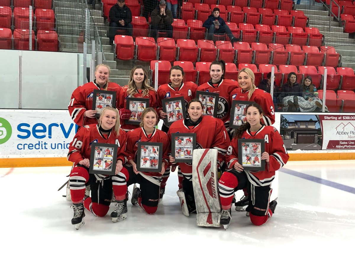 rdsfaaachiefs's tweet photo. Once again your Chiefs SR class of 2019! Good luck in all your future endeavours. We are so proud of your hard work and commitment to the Chiefs program. Take a moment to celebrate your efforts and then go play your hearts out today. #BeProud #LastHomeGame #137141617181931 https://t.co/gwtGsT7TLD