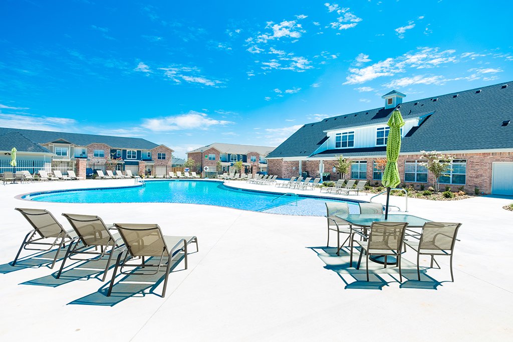 Thanks @MultihousingPro for sharing the announcement of our two new #acquisitions, Sullivan Square and Parkway Lakeside Apartment Homes! And a big thank-you to everyone who was a part of bringing these beautiful properties to the #1TP team! bit.ly/2THdS78 #multifamily